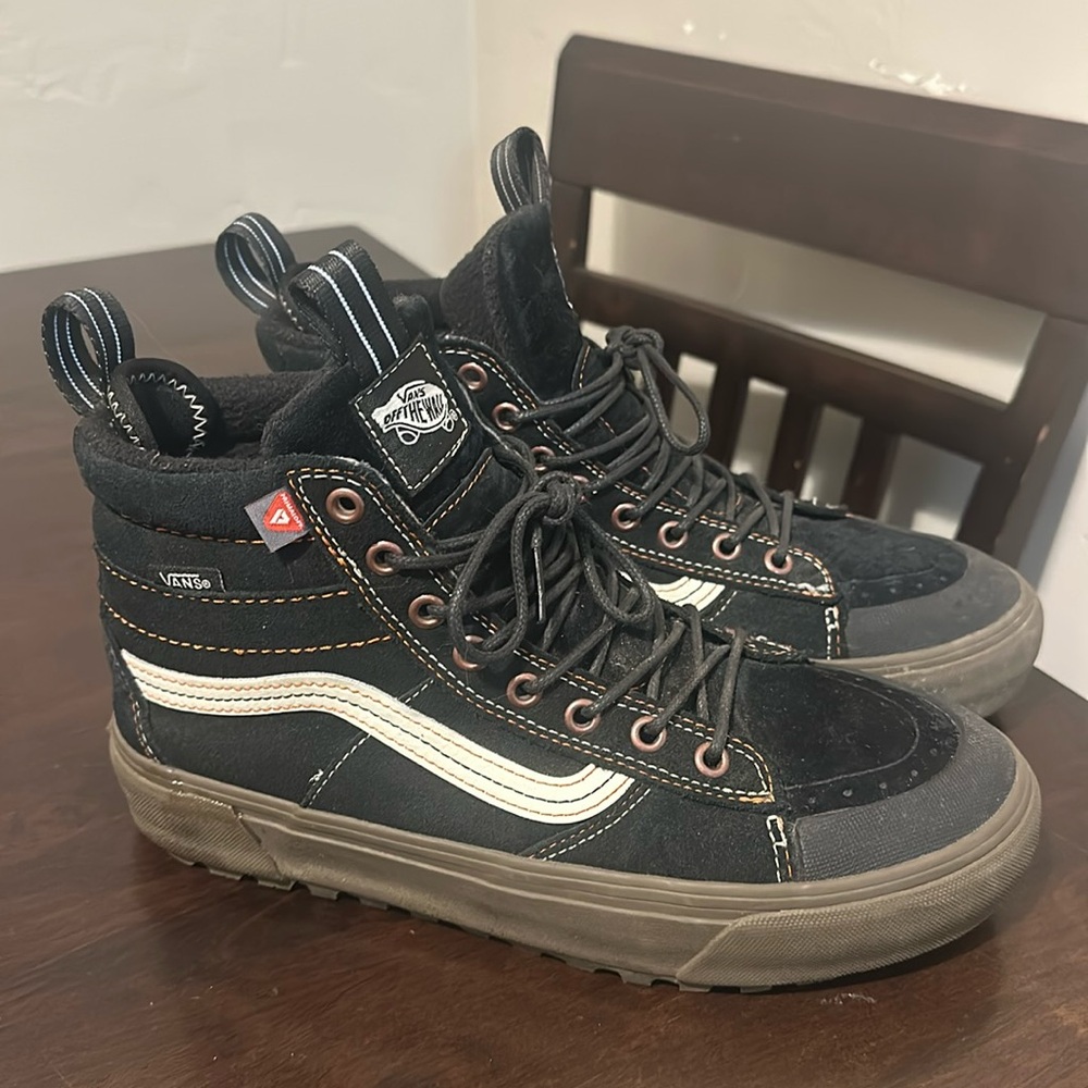 Vans Sk8 hi MTE shoes. Like new! 
Size 7 men’s or 8.5 women’s